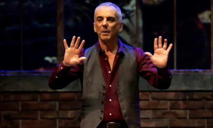 Buffa attraversa la Storia con passo da tigre