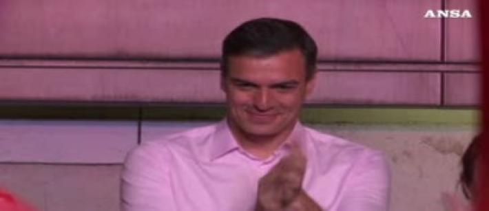 Madrid, vincono i socialisti ma senza maggioranza