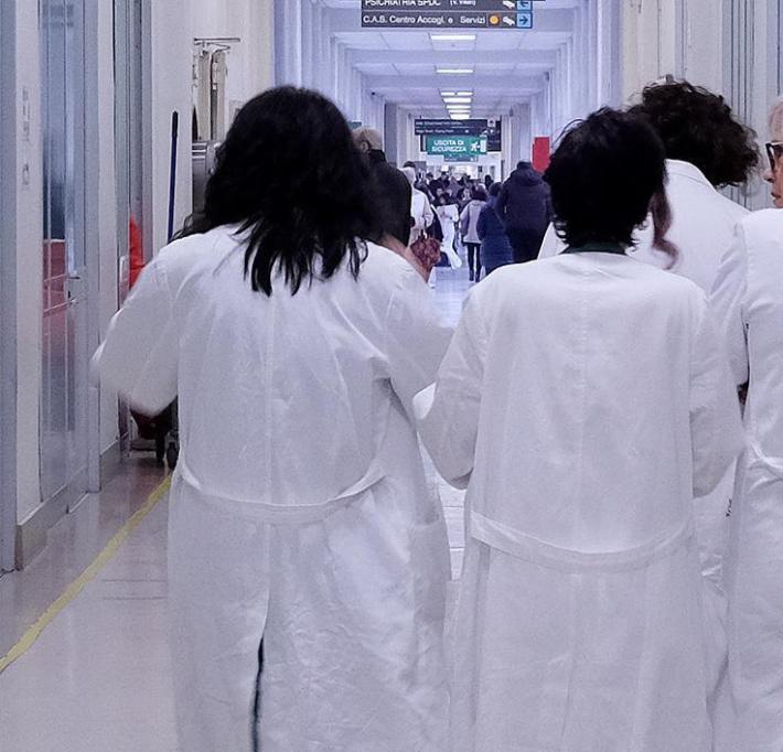 5 medici a processo: c'&egrave; anche un parmigiano