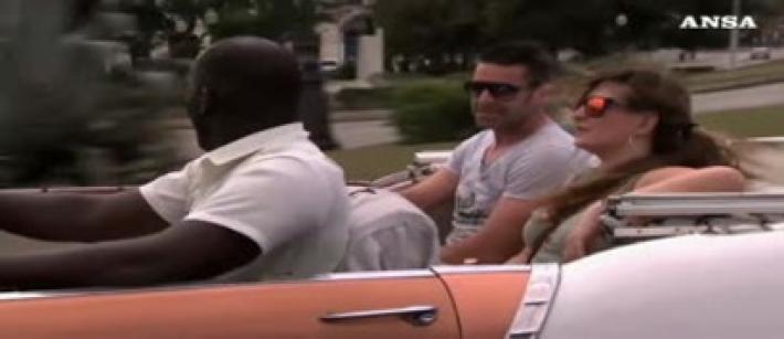 Si studia la targa personalizzata