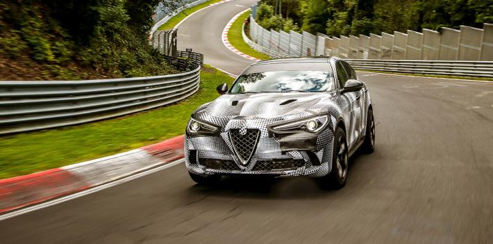 Alfa Romeo Stelvio Quadrifoglio, record al Nurburgring