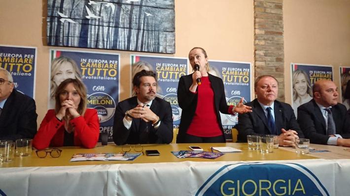 Il tour elettorale di Fabio Pietrella (Fratelli d'Italia)