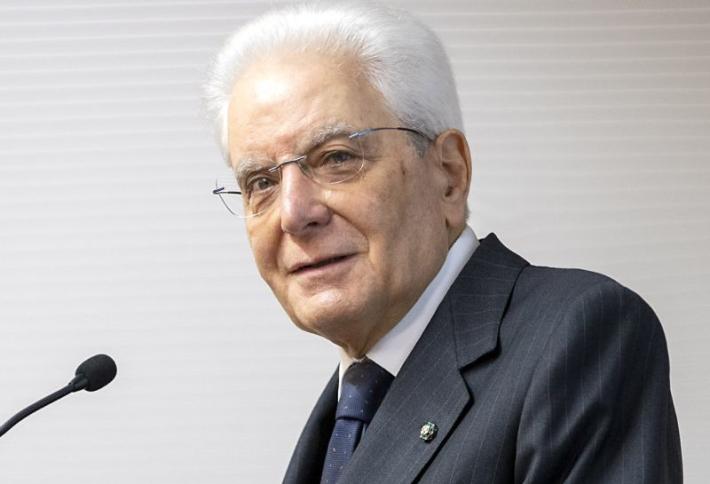 Mattarella "&Egrave; tempo di responsabilit&agrave; per tutti"
