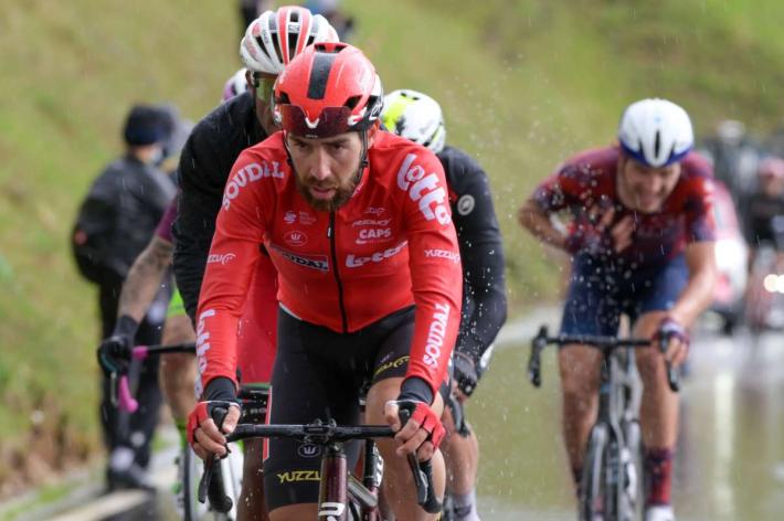 De Gendt vince a Napoli l'ottava tappa del Giro 