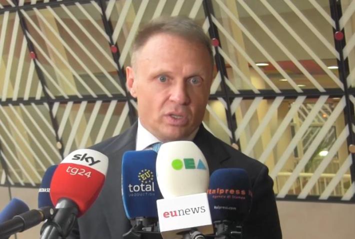 Migranti, Lollobrigida "Chi arriva con dl flussi non &egrave; di serie B"