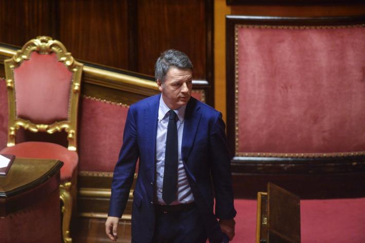Renzi "Con Meloni basta "amichettismo", &egrave; tempo di sorelle e cognati"