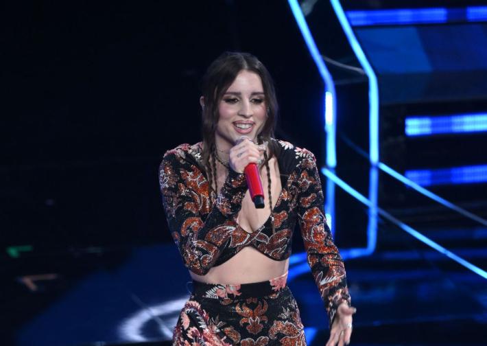 Sanremo, Angelina Mango in testa nella top 5 della terza serata