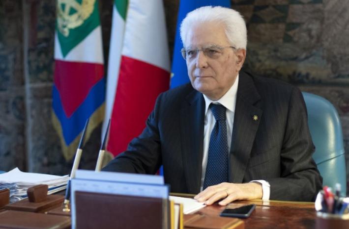 Mattarella "Rimuovere ovunque ostacoli alla libert&agrave; d'informazione"