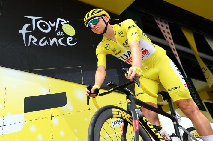 Tour de France: Pogacar vince sul Galibier in solitaria e torna in maglia gialla
