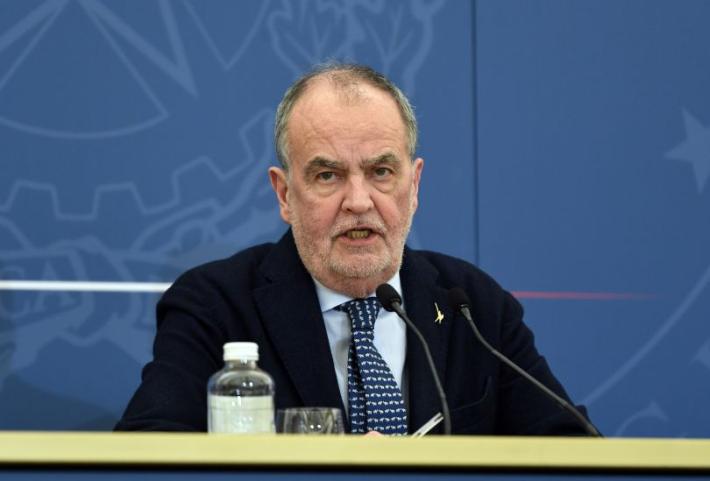 Autonomia, Calderoli "Validi motivi d'incostituzionalit&agrave; referendum"