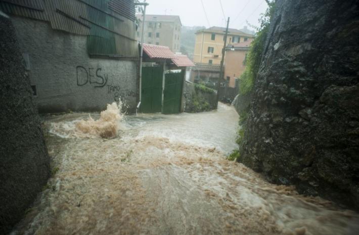 In Liguria maltempo con allerta arancione, esondazioni e frane
