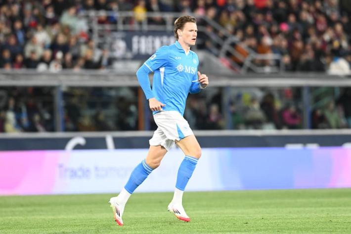 Il primo gol del campionato 2025-2026 &egrave; a firma di Scott McTominay 