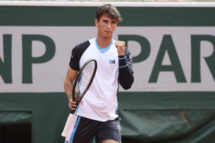 Gigante al 3&deg; turno Roland Garros, Tsitsipas ko in 4 set