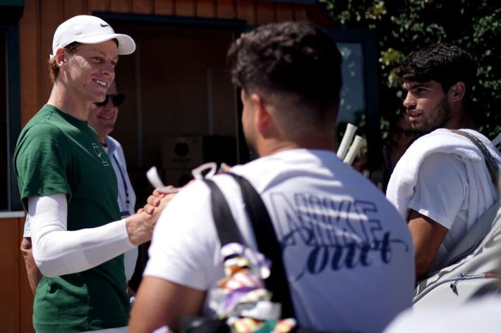 Sinner a caccia del 1&deg; titolo a Wimbledon, Alcaraz per il tris