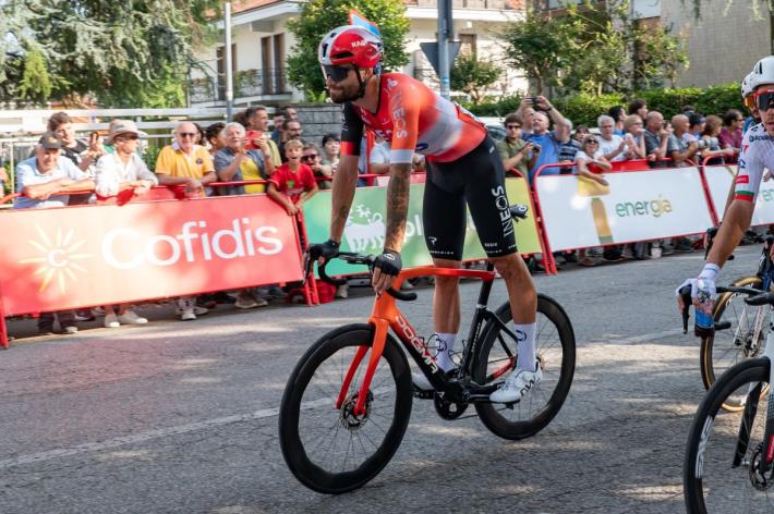 La Vuelta &egrave; ancora azzurra, Ganna vince la crono di Valladolid