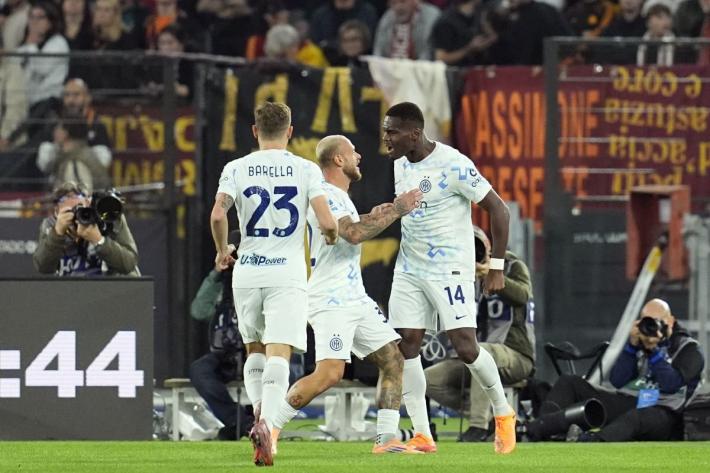 Basta Bonny, l'Inter batte la Roma all'Olimpico 1-0