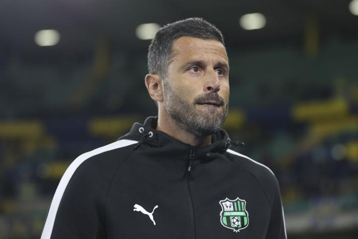 Laurient&egrave; e Pinamonti, il Sassuolo vince 2-1 a Cagliari