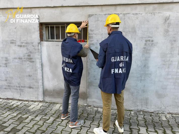 Bologna, scoperta una frode sul Superbonus: 6 denunciati, sequestrati 9 milioni di euro 