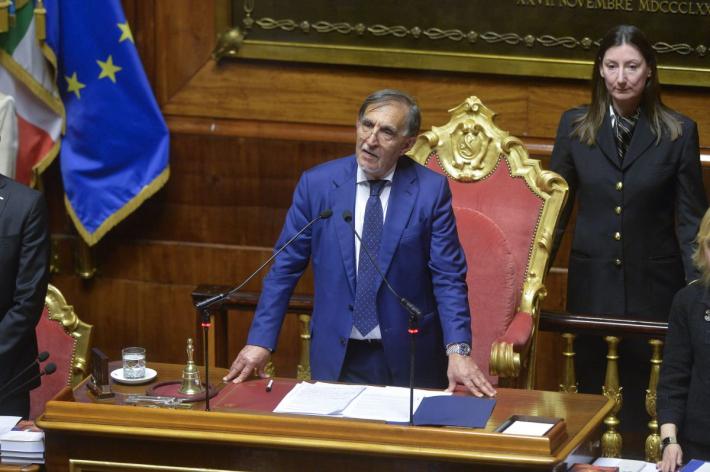 La Russa "Difenderei con la vita i valori di libert&agrave; della Costituzione"