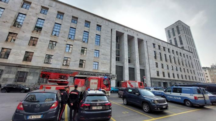 Allarme bomba al Palazzo di Giustizia di Milano