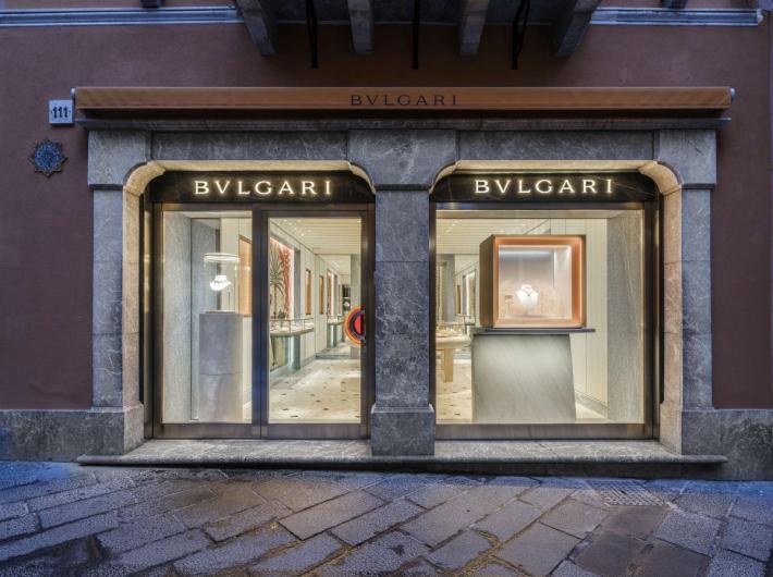 Bvlgari, Luisa Ranieri madrina d'eccezione per la nuova boutique di Taormina