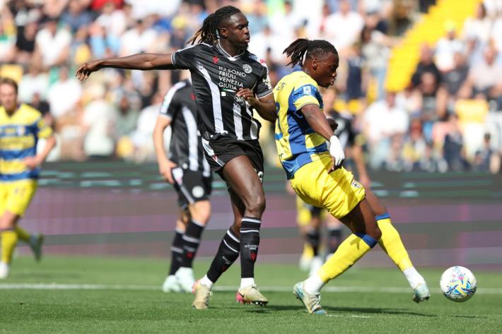 Il Parma torna a vincere, Elphege manda ko l'Udinese