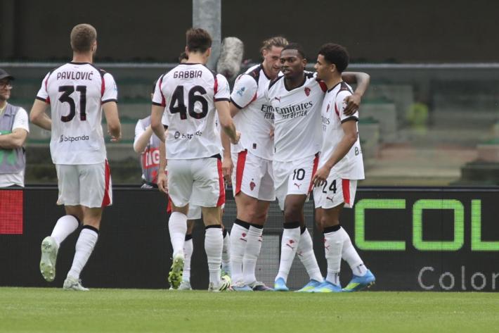 A Verona basta Rabiot, il Milan si avvicina all'obiettivo Champions