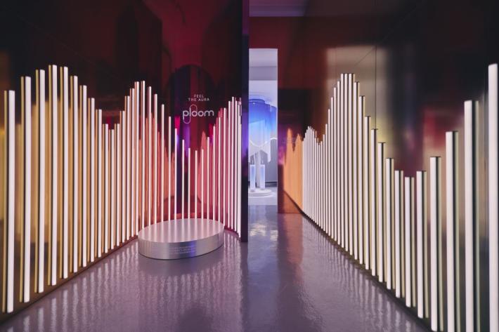 Ploom, l'installazione immersiva "Feel The Aura" alla Milano Design Week