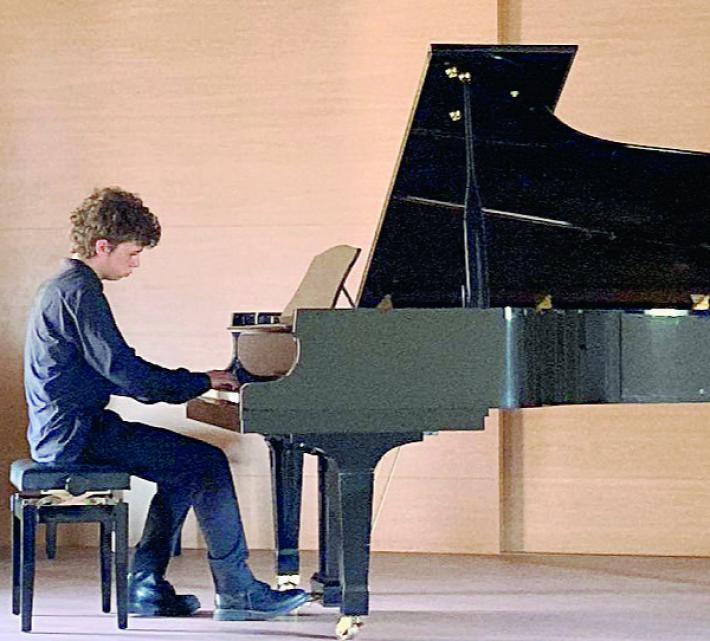Andrea Serena, un pianista sull'Oceano