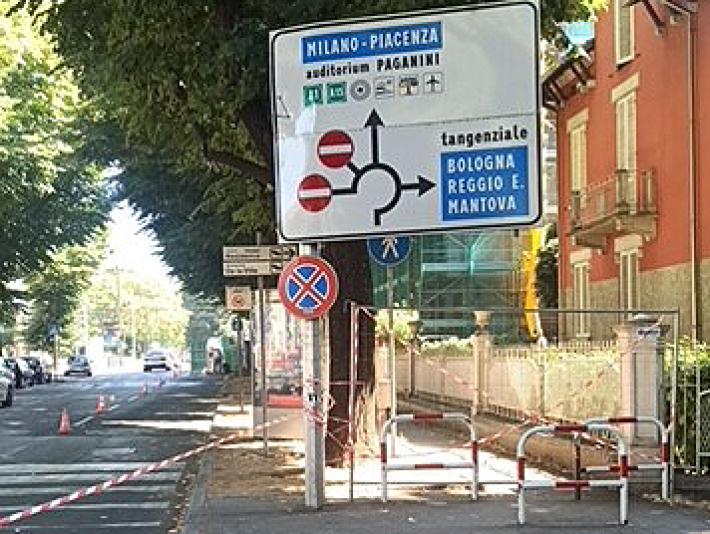 Il marciapiede di viale San Michele