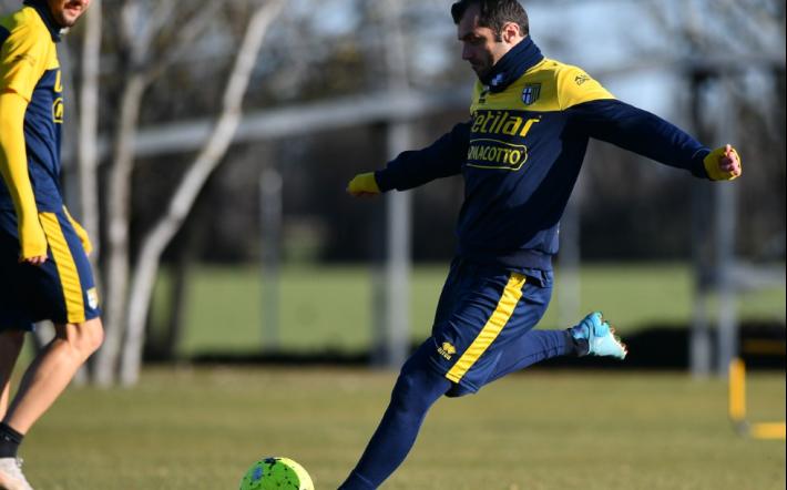 Pandev, primo allenamento con il Parma