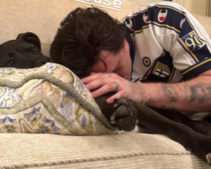 Il post natalizio-parmigiano di Brooklyn Beckham 