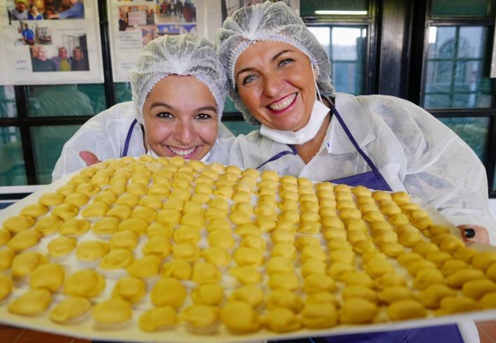 Al via gli anolini solidali anche Parma