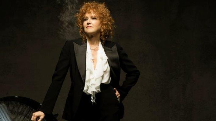 Fiorella Mannoia «Un live per ridere e commuoversi»