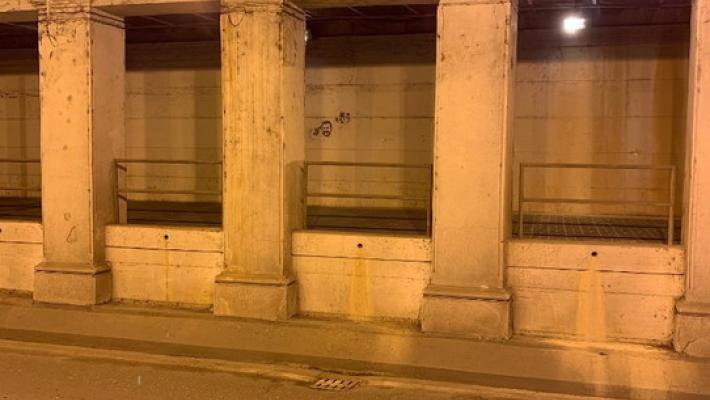 Sottopasso al buio