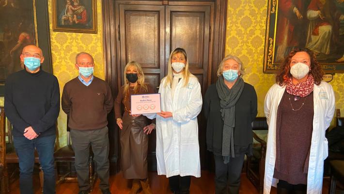 Salute donna: premiato l’Ospedale di Parma con tre bollini rosa