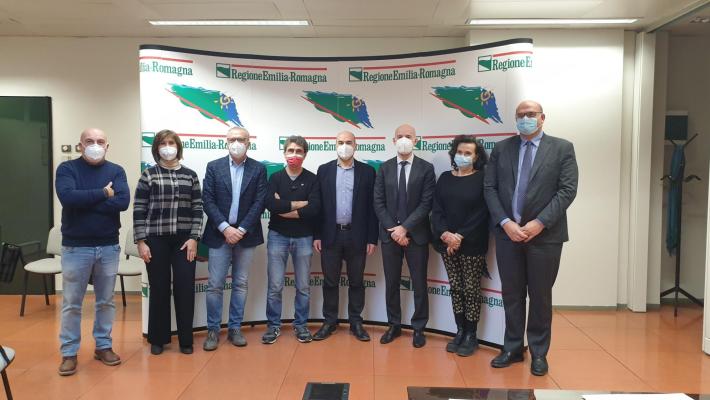 Legalità e appalti. Diritti e sicurezza, siglata in viale Aldo Moro un'intesa tra Regione Emilia-Romagna e Cgil, Cisl e Uil. L'assessore Calvano: "Un ulteriore passo avanti per la qualità del lavoro e