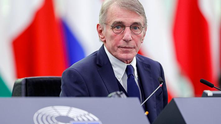 Sassoli ricoverato in Italia, cancellati impegni 