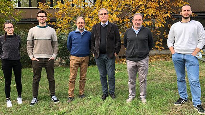 Al lavoro con Ferrara su molecole in grado di inibire l'espressione virale e la "tempesta infiammatoria"
