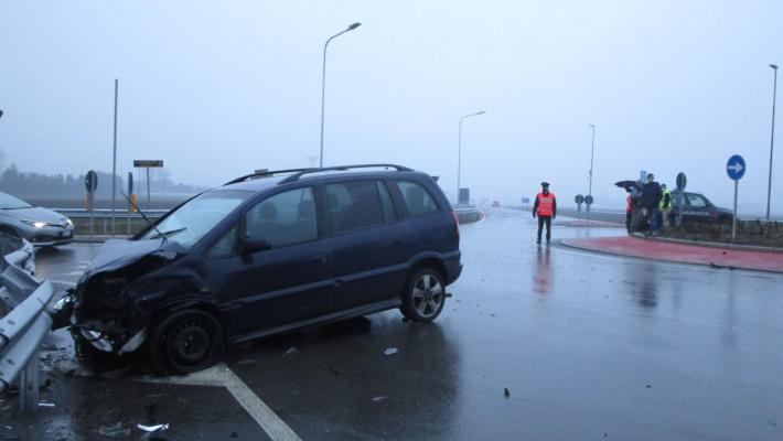 incidente sulla   nuova rotatoria tra le provinciale Parma – Cremona