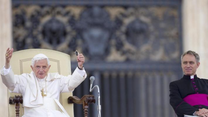Ratzinger: Gaenswein, tanta aggressività per distruggerlo