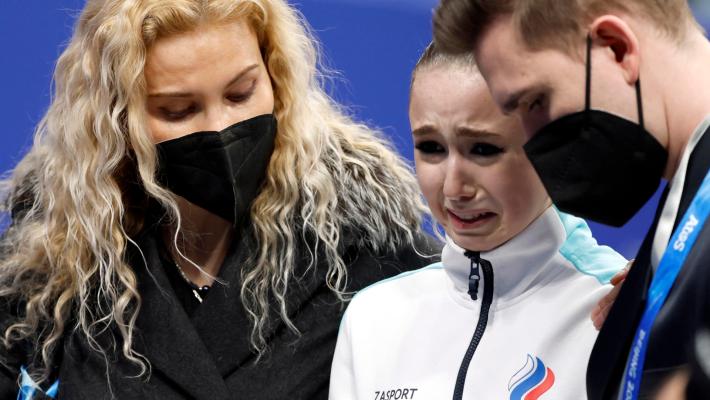 Valieva, Comaneci, Biles, quelle adolescenze rubate