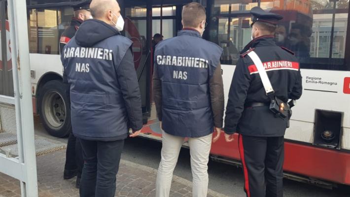 Carabinieri nas: controlli anti-covid sui mezzi di trasporto pubblico