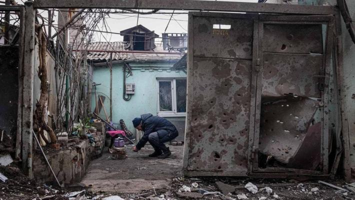 Ucraina, i russi circondano Mariupol. 1600 morti