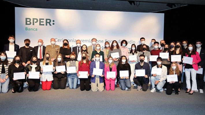 BPER Banca, 5 borse di studio a studenti meritevoli di Parma