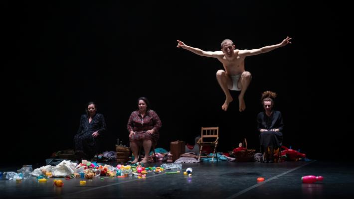 MISERICORDIA DI EMMA DANTE, MARTEDì 5 E MERCOLEDì 6 APRILE, TEATRO DUE PARMAMisericordia di Emma Dante, martedì 5 e mercoledì 6 aprile, Teatro due Parma