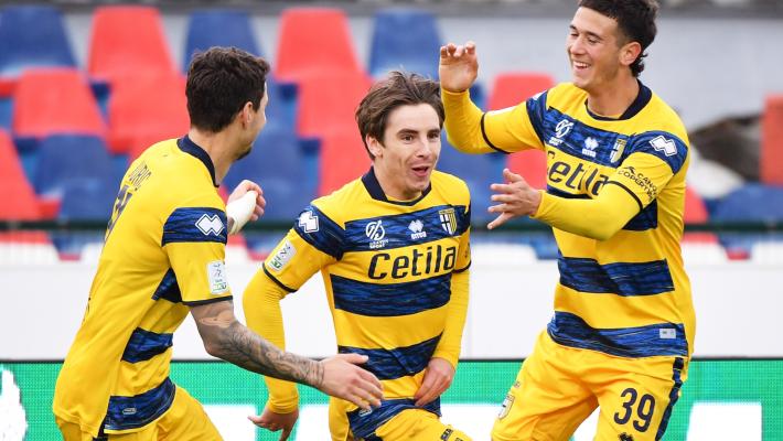 Bernabè (e Danilo) sbanca Cosenza, 3-1 e regala tre punti al Parma - Risultati e classifica