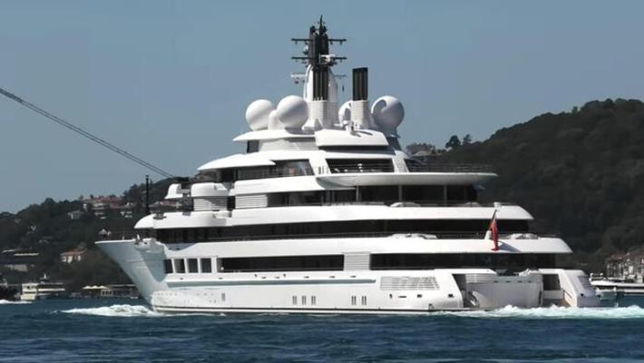 Olanda sequestra 14 yacht russi in suoi cantieri 