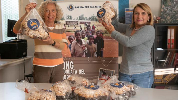 Compri la colomba della pace e aiuti chi vive in guerra  