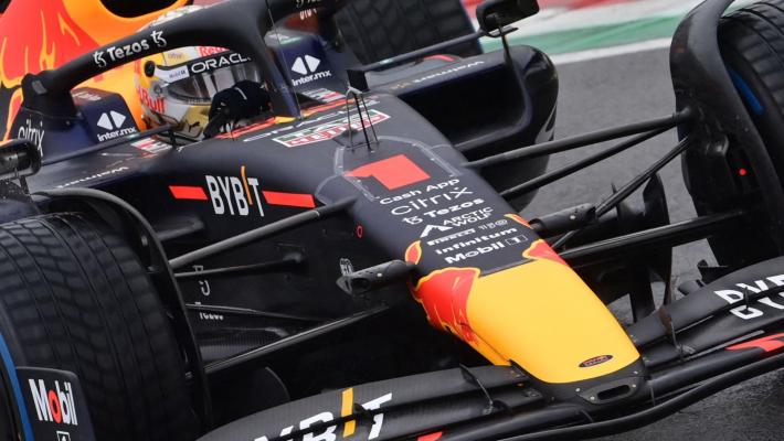 Gp Imola: Verstappen vince le qualifiche per la gara Sprint